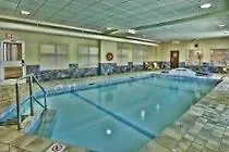 Humphry Inn And Suites Winnipeg